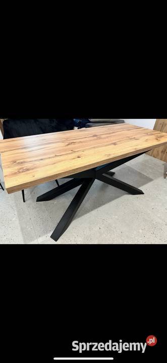 Piękny Jesion z nogami pająk świętokrzyskie Kielce