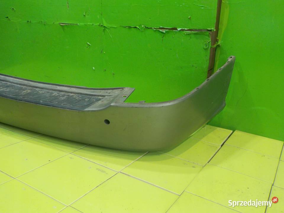 HYUNDAI i800 H1 II 11r zderzak tyl Suków sprzedam