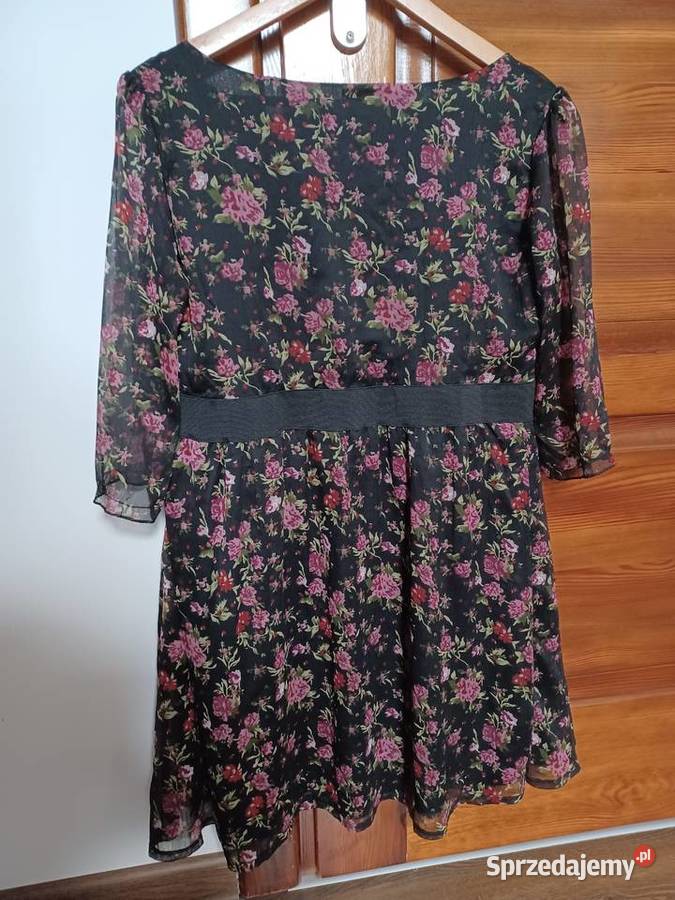 Sukienka czarna w kwiaty rozmiar M House bez wad Rzeszów sprzedam
