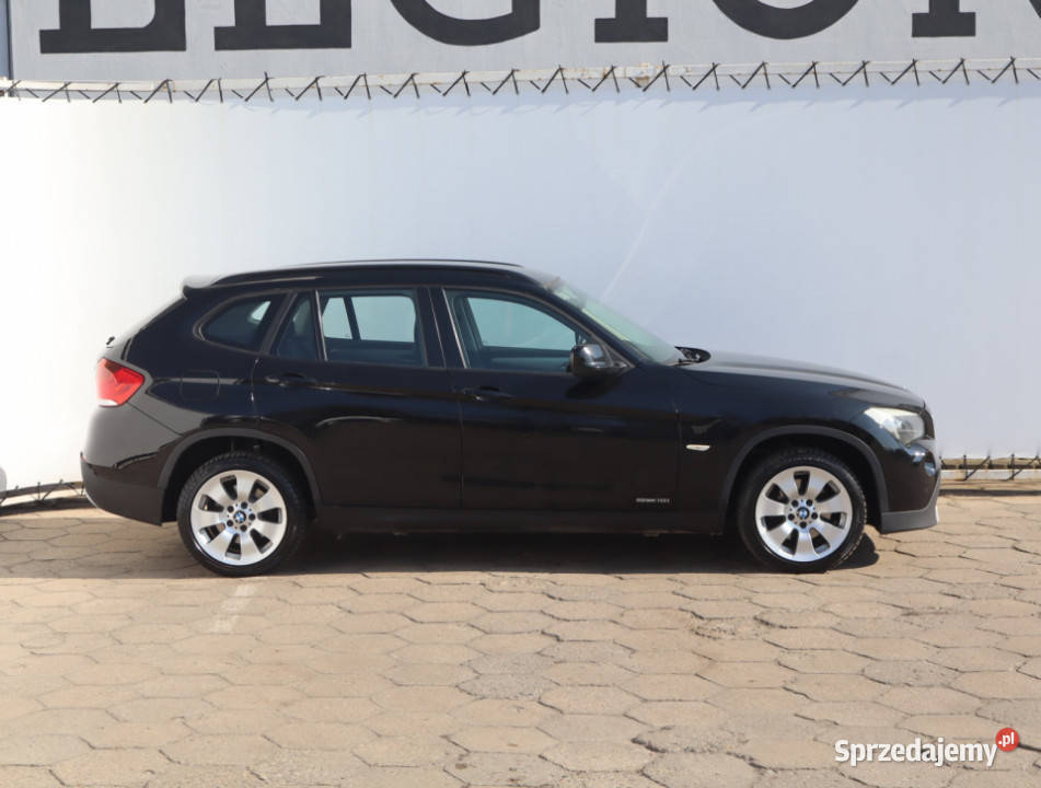 BMW X1 sDrive18i światła przeciwmgielne Łódź