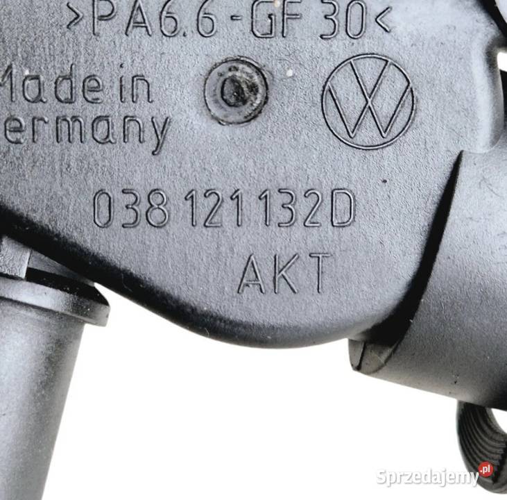 OBUDOWA TERMOSTATU KRÓCIEC WODY GOLF V OCTAVIA osobowe świętokrzyskie Działoszyce