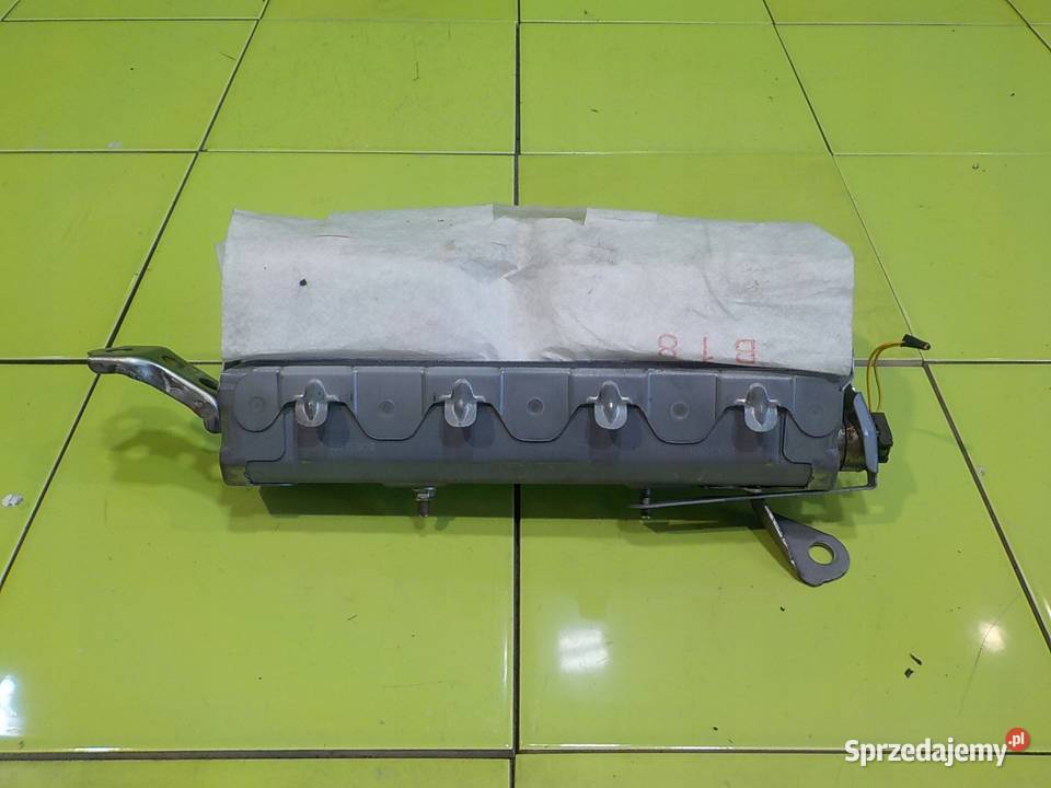 TOYOTA PRIUS III 10r 18 VVTI 5D AIRBAG poduszka mazowieckie Suków