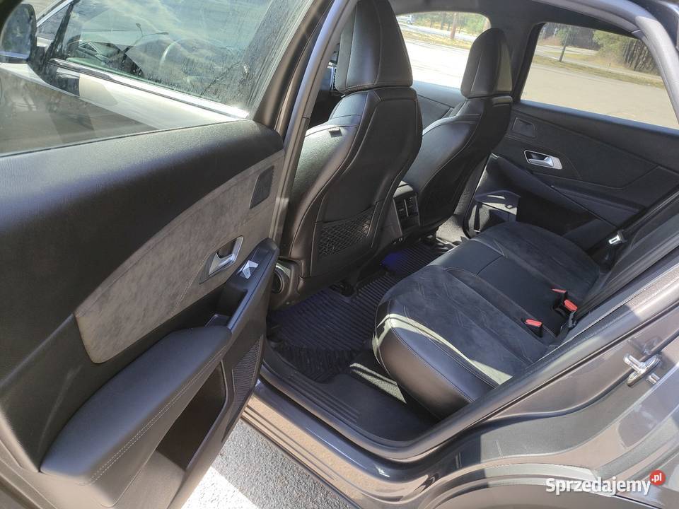 DS7 Performed Line 15 bluehdi 130 lakier metallic Lgota Murowana