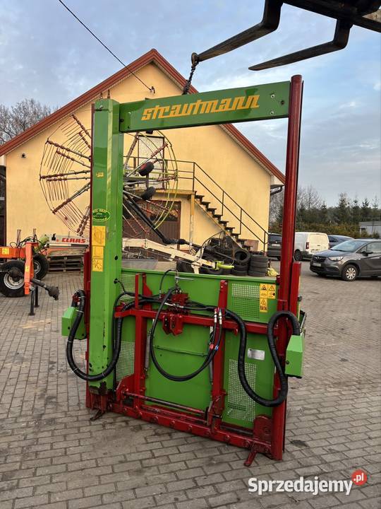 Strautmann HQ 2012 wycinak do pryzm wybierak Myszyniec sprzedam