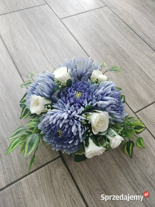 Kompozycja na grób cmentarz Wszystkich Świętych Grodzisk Wielkopolski sprzedam