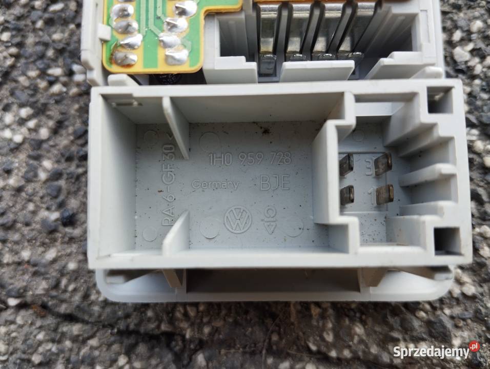 Przełącznik oświetlenia kabiny szyberdachu Vw Kamieniec