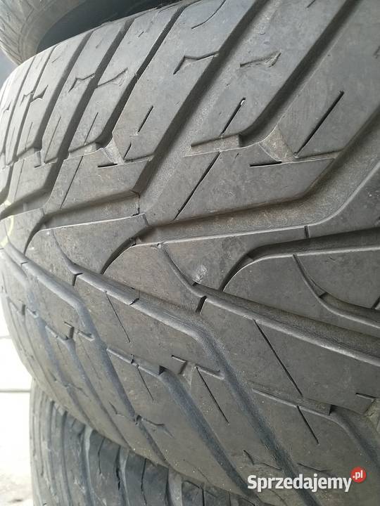 Hankook Ventus ST 25560R17 MS do SUVa Gruby