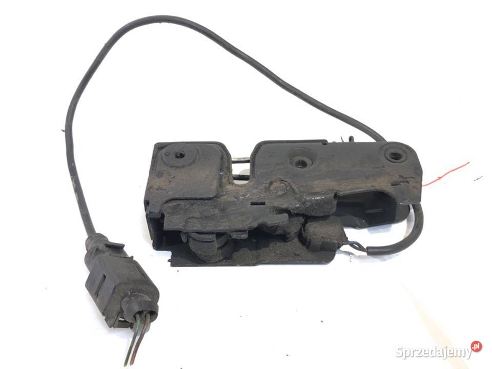 ZAMEK MASKI PRZÓD AUDI A4 B8 Kombi 0715 osobowe sprzedam