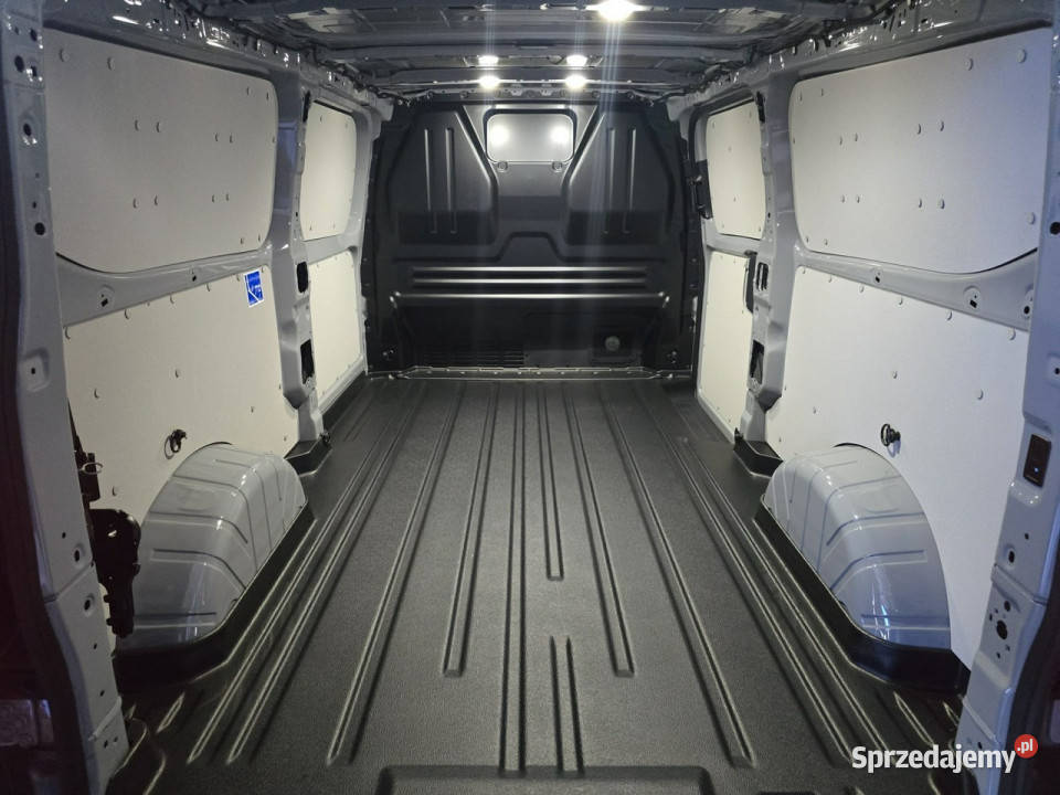 Ford Transit Custom 150 L2 Trail Matrix LED Rok produkcji 2026