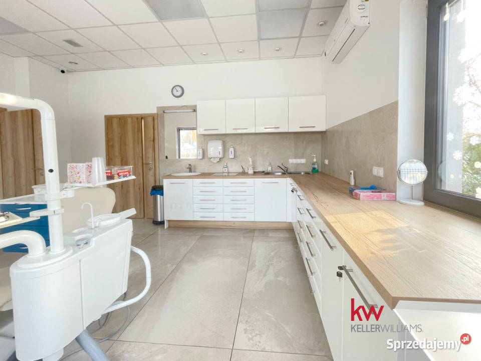 Wynajmę lokal 80m2 Poznań Naramowicka Ilość pomieszczeń 4 sprzedam