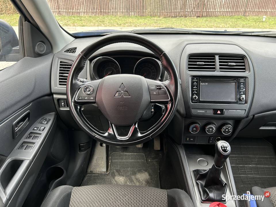 MITSUBISHIASX2016V150104 Warszawa