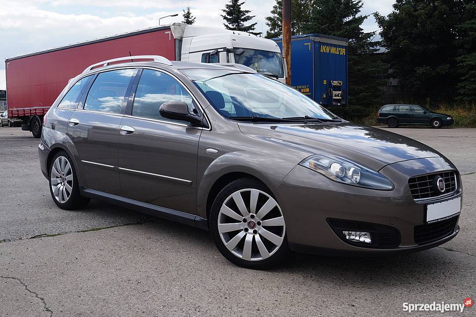 Fiat Croma 2008r 19Multijet Lift Automat garażowany Szczecin