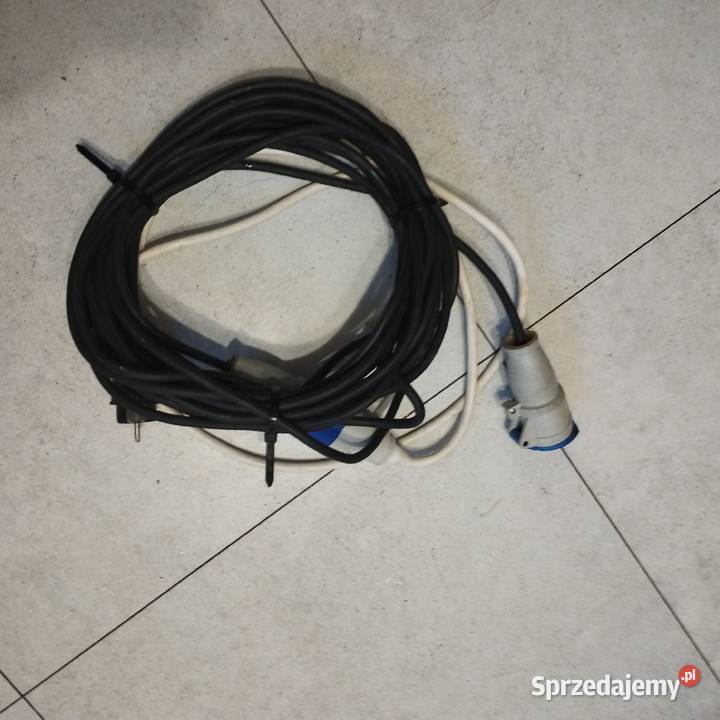 Kabel zasilający do przyczepy kempingowej