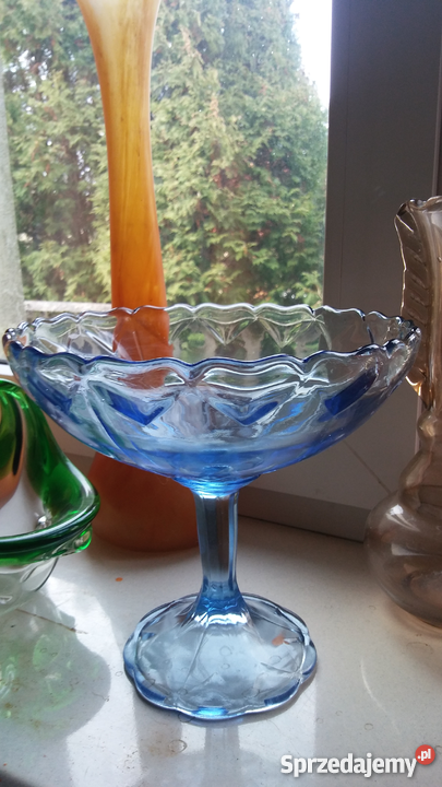 Duża patera owocarka Ząbkowice z motywem serc Łódź