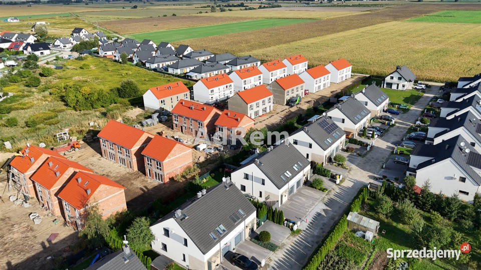 Dom wolnostojący Wojnowice Ogrodowa 9286m2 wolnostojący Czernica