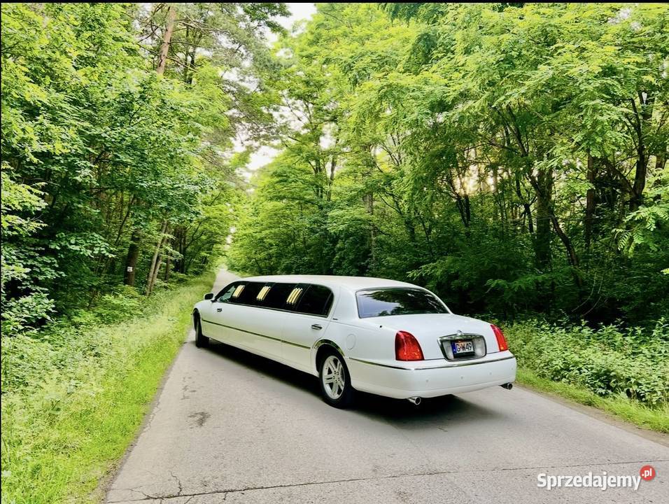 Limuzyna Lincoln Town car 85 metra zadbana Piotrków Trybunalski
