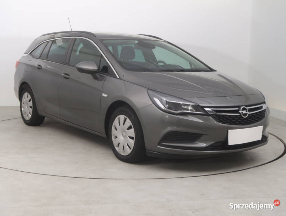Opel Astra 16 CDTI Bielany Wrocławskie
