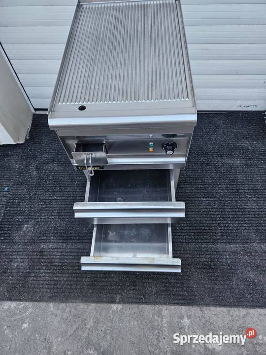 Płyta grillowa elektryczna ryflowana KROMET Pszczyna