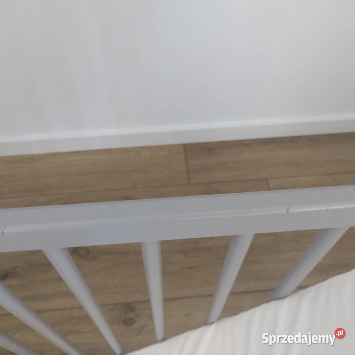 Łóżeczko dziecięce dziecka noworodka Szewce