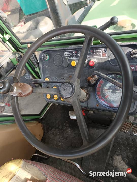 Ciągnik rolniczy Fendt Farmer 305 LSA Kozenin sprzedam