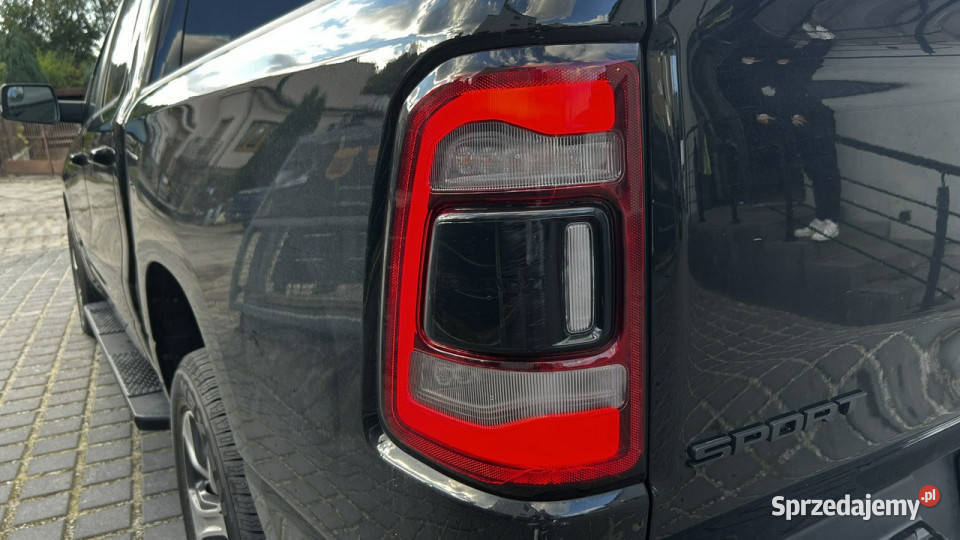 Dodge RAM Sport Kam360 Wentyle Panorama Radar ASR (kontrola trakcji)