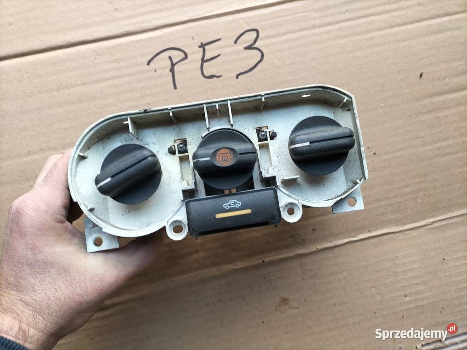 Panel Nawiewu Opel Astra I F 90360130 Kamień-Kolonia