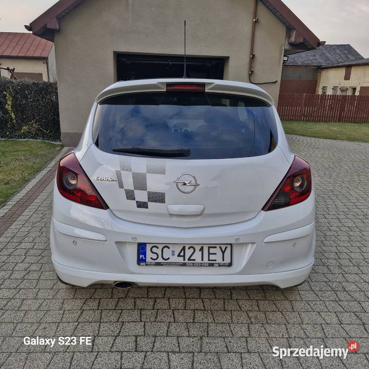 Opel Corsa D 14 Benzyna Pakiet OPC Line Biały Częstochowa sprzedam