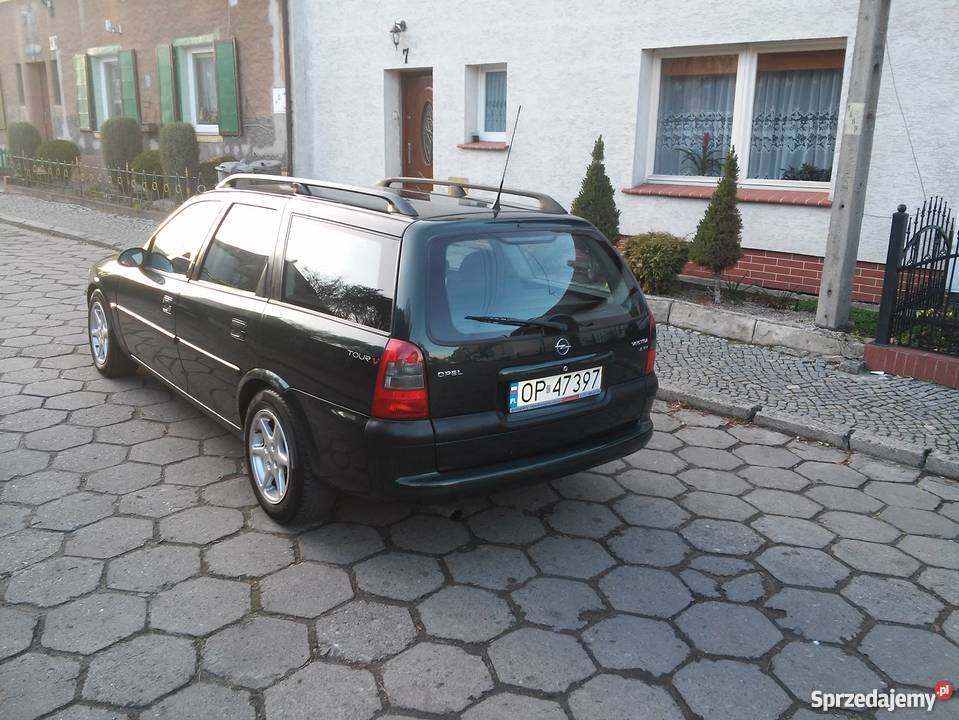 OPEL VECTRA B 18 16V KOMBI Paczków sprzedam