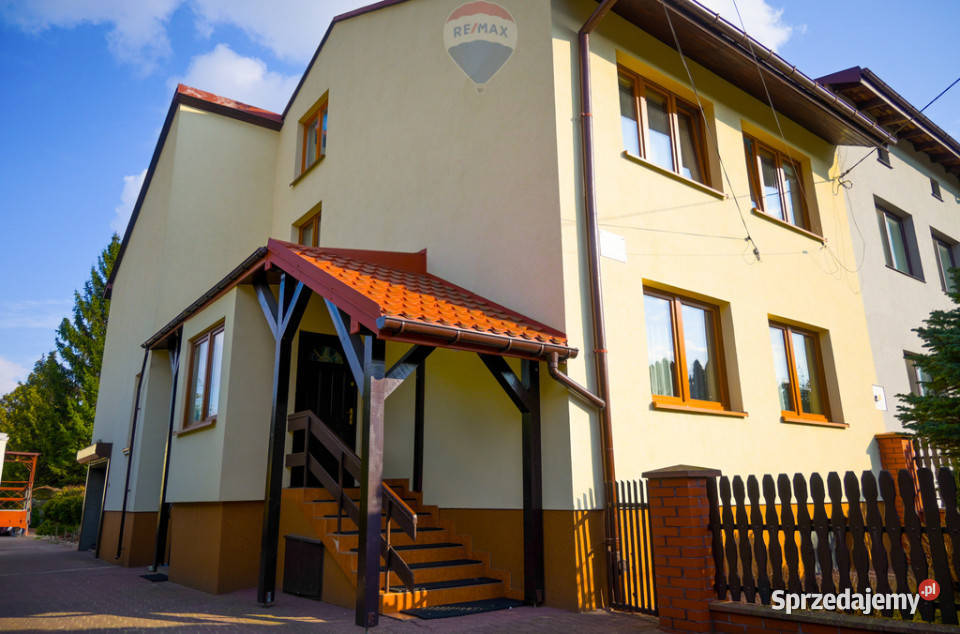 Połowa bliźniaka w centrum Piastowa Piastów