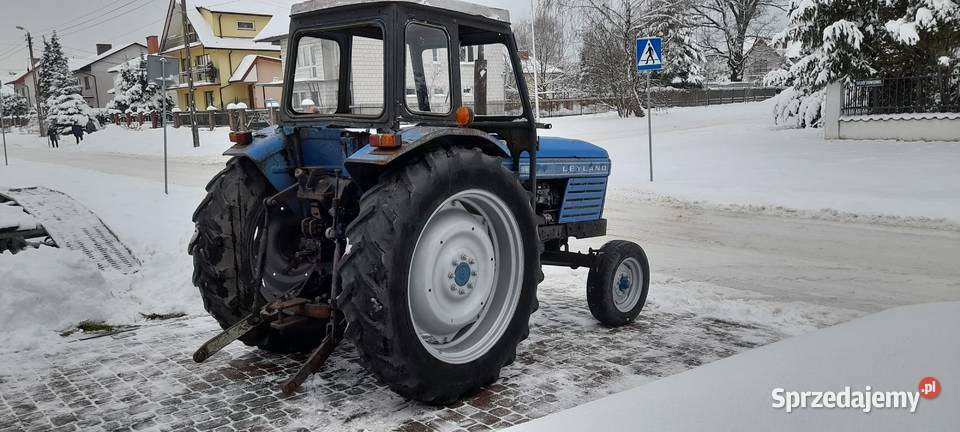 ciągnik leyland 384 nieuszkodzony Maszyny rolnicze Ostrowiec Świętokrzyski
