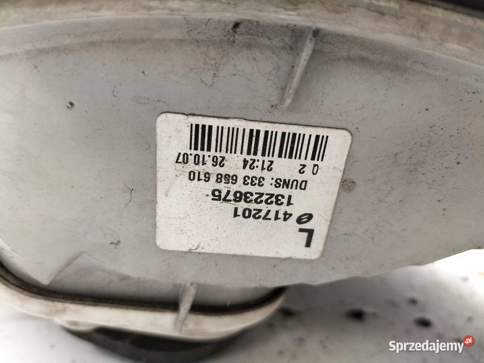 LAMPA TYŁ LEWA EU KOMBI 13223675 Opel Astra III Rok produkcji 2008