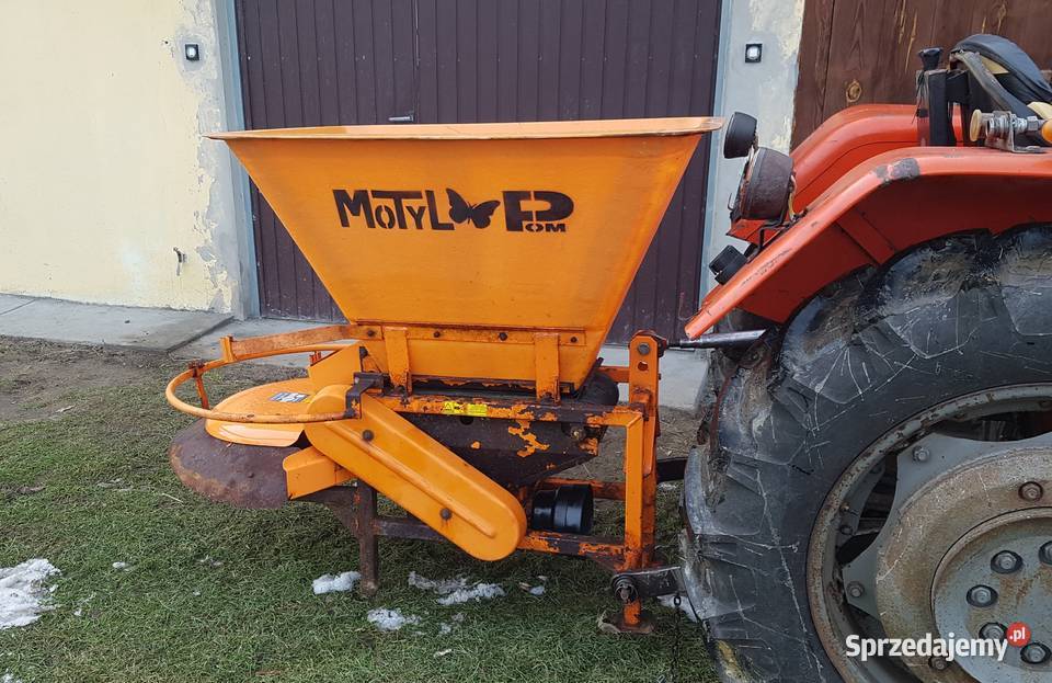 Rozsiewacz MOTYL piaskarka solarka komunalny małopolskie Dąbrowa Tarnowska