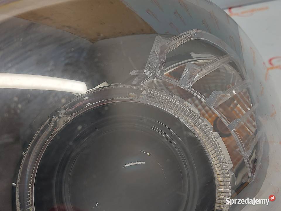BMW F10 10r lampa prawa przód 7203242 ANGLIK Lampy przednie Kielce sprzedam