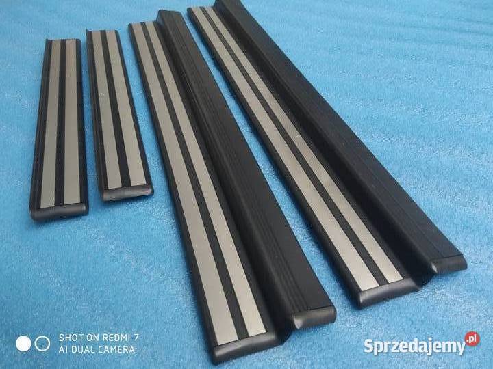 Mercedes W210 kombi listwa progowa osobowe Tomaszów Mazowiecki sprzedam