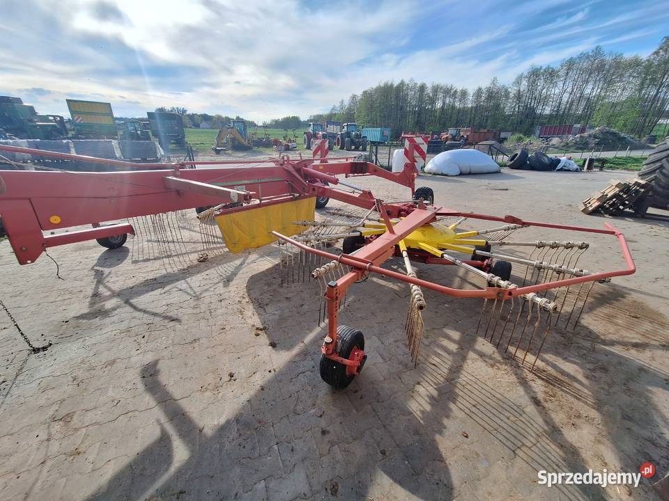 Zgrabiarka dwukaruzelowa Pottinger Krone claas nieuszkodzony Łomża