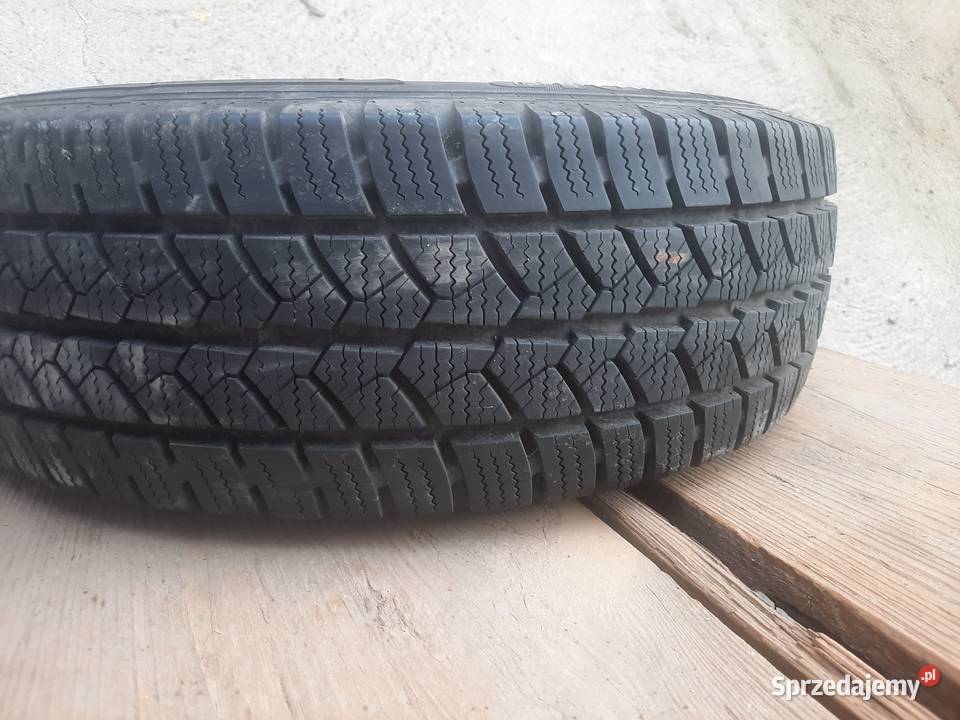 Opona Semperit VANGRIP 195 70 15 C zima Nysa