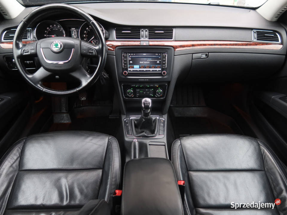 Skoda Superb 20 TDI czujnik parkowania Samochody osobowe śląskie Katowice