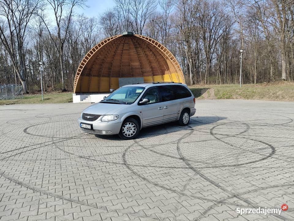 Chrysler Voyager Grand 4x4 Automat 7 Osobowy 33 Stara Błotnica