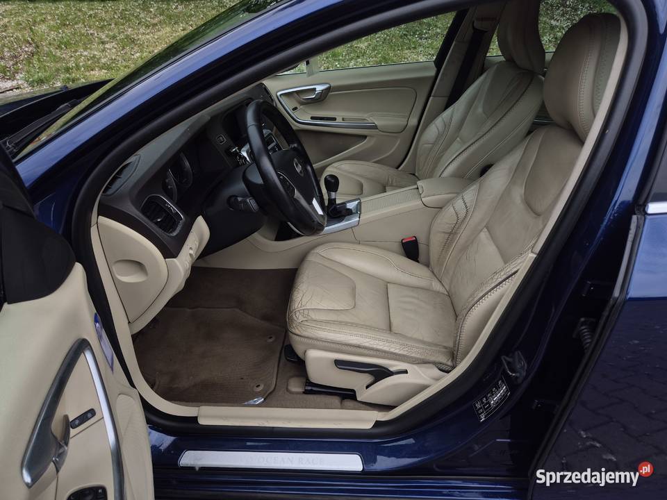 Volvo V60 16150 Bogato wyposażone Wersja Ocean Bujaków