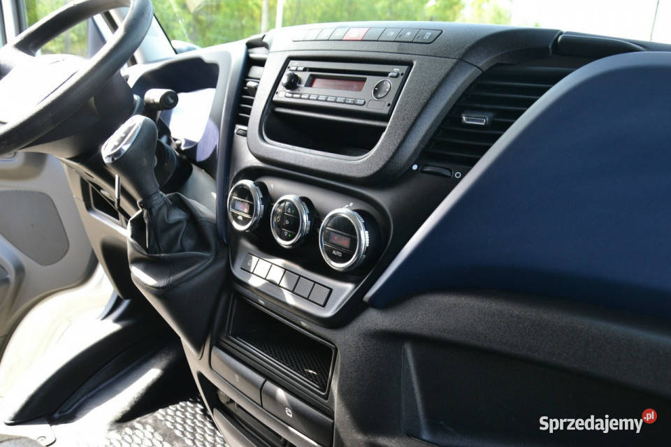 Iveco Daily 35C14 L3H2 BLIŹNIAK 35C14 140 biały małopolskie Kęty