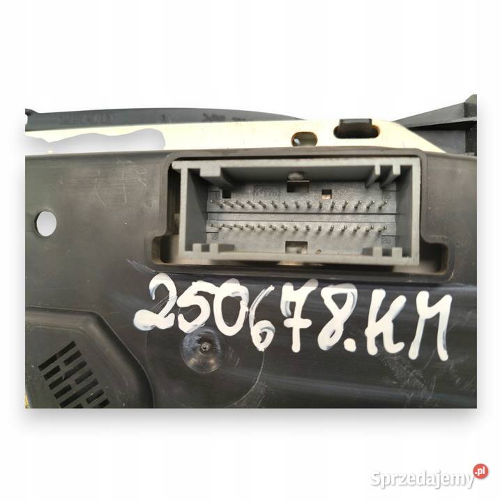 LICZNIK ZEGARY P8200176652 Renault Kangoo 15 19 lubelskie
