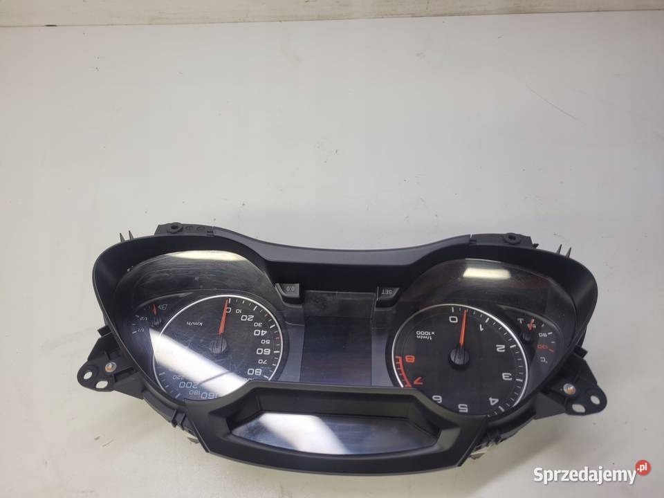 LICZNIK ZEGARY AUDI A4 B8 8K0920900 20 TFSI EUR Przystajń