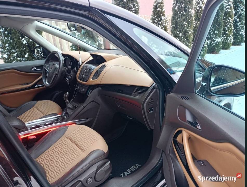 PIĘKNY OPEL ZAFIRA C TOURER2016RCOSMO7 OS16CDTI VAT marża łódzkie Radomsko sprzedam