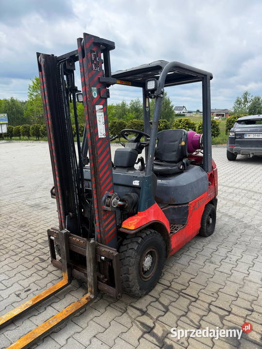 wózek widłowy TOYOTA 7FGF18 LPG przesuw 1800 Działoszyn