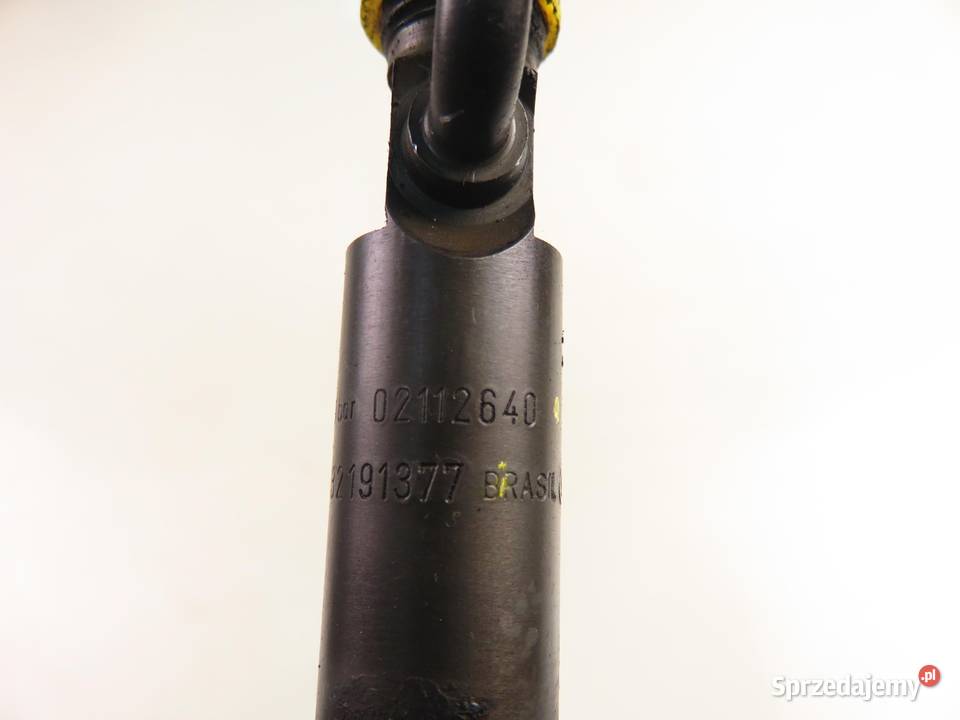 WTRYSKIWACZ DEUTZ BF4M1013EC 02112640 0432191377 osobowe