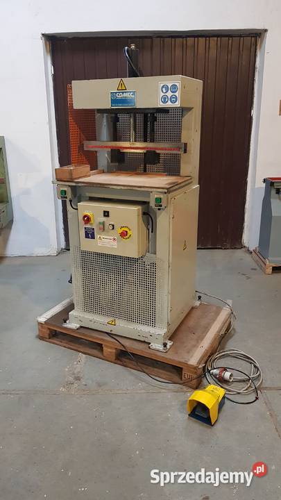 Prasa korpusowa COMEC