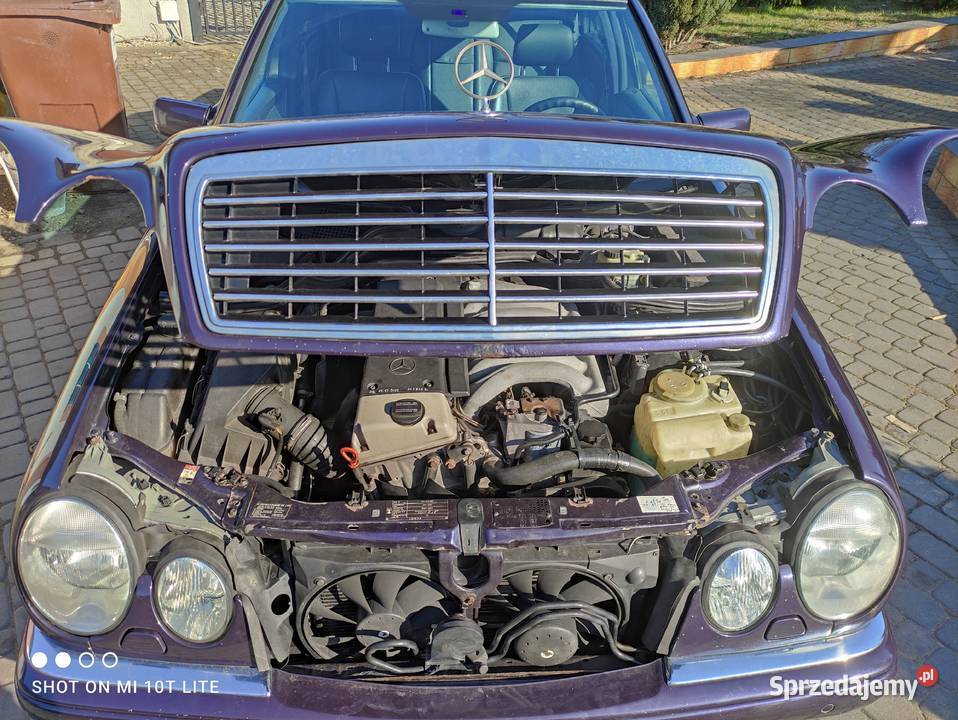 Mercedes W210 30TD 177