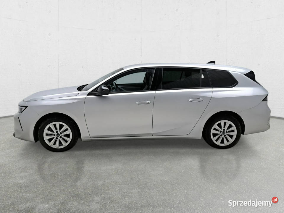 Opel Astra L 2021 Komorniki
