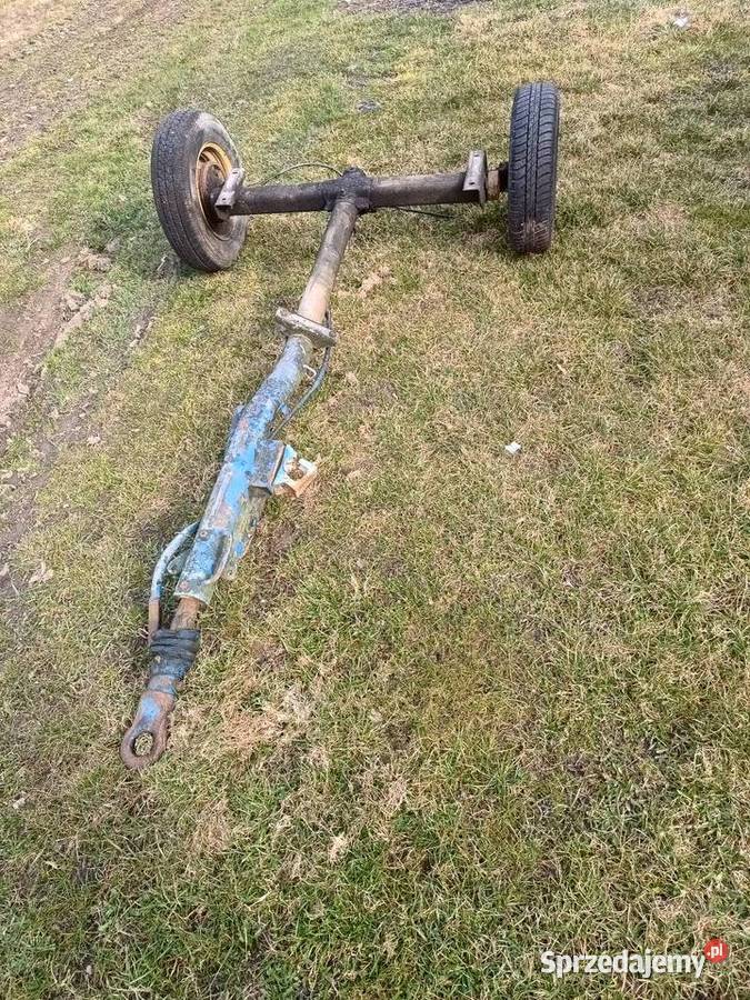 Oś z kolami Parzniewice