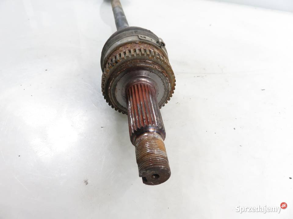 PÓŁOŚ LEWA TYLNA KIA SPORTAGE III 20 CRDi AWD osobowe Półosie sprzedam